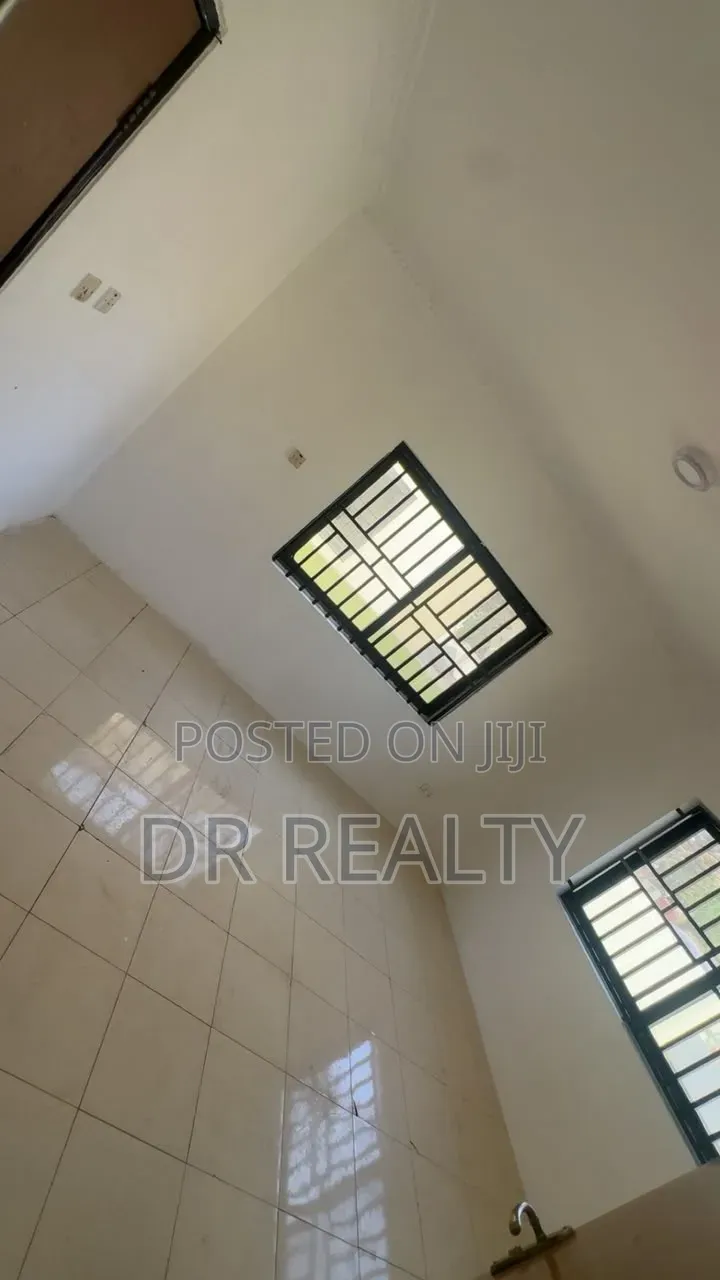 3bdrm House in Louisville, Community 25 for rent