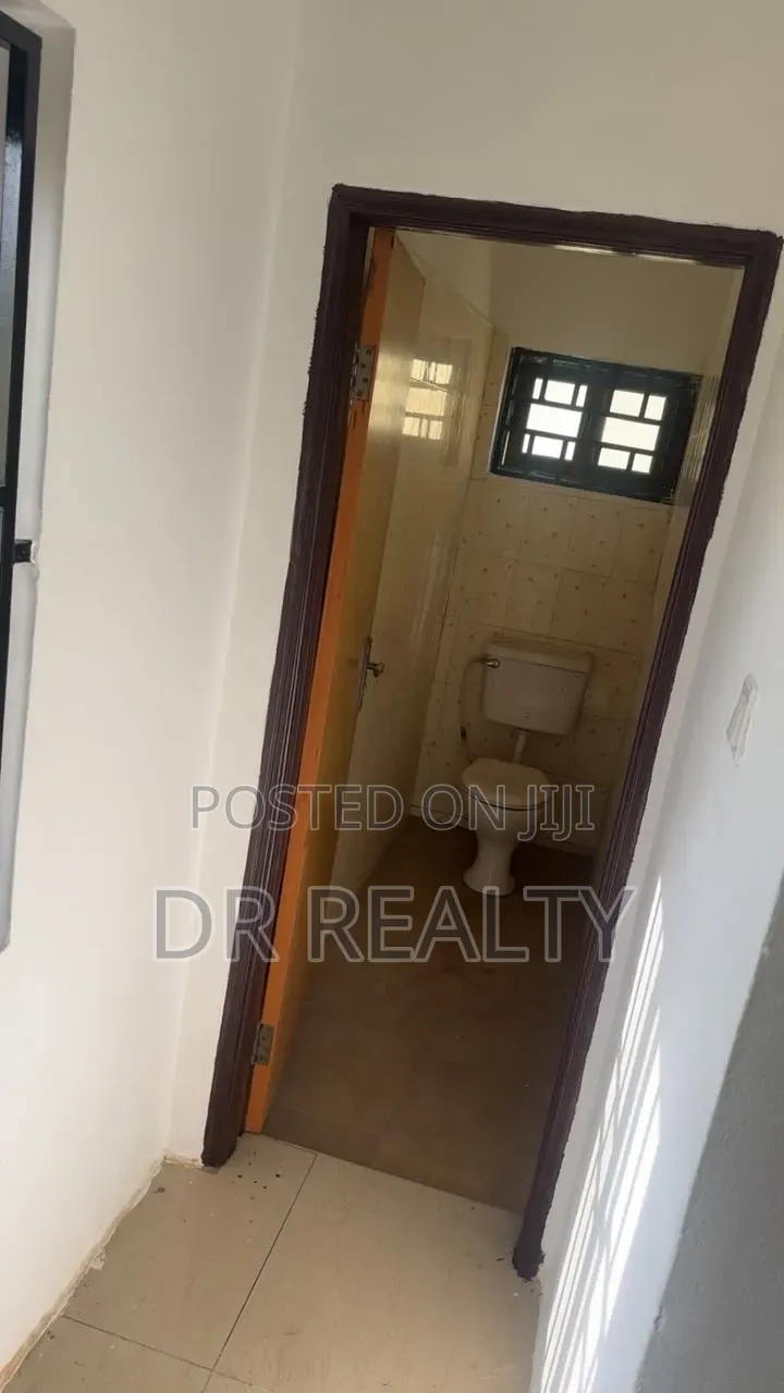 3bdrm House in Louisville, Community 25 for rent