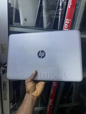 Laptop HP 15-da2933nia 8GB Intel Core i3 HDD 500GB