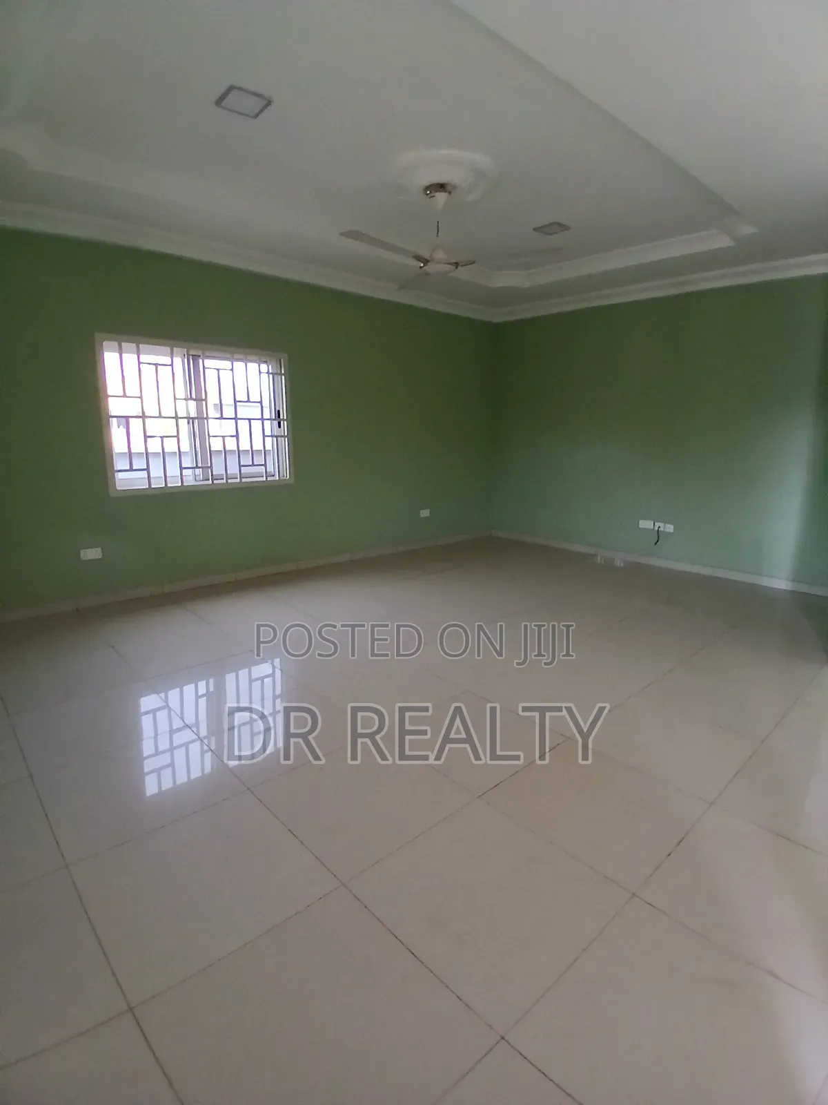 3bdrm House in Adom Estate, Community 25 for rent