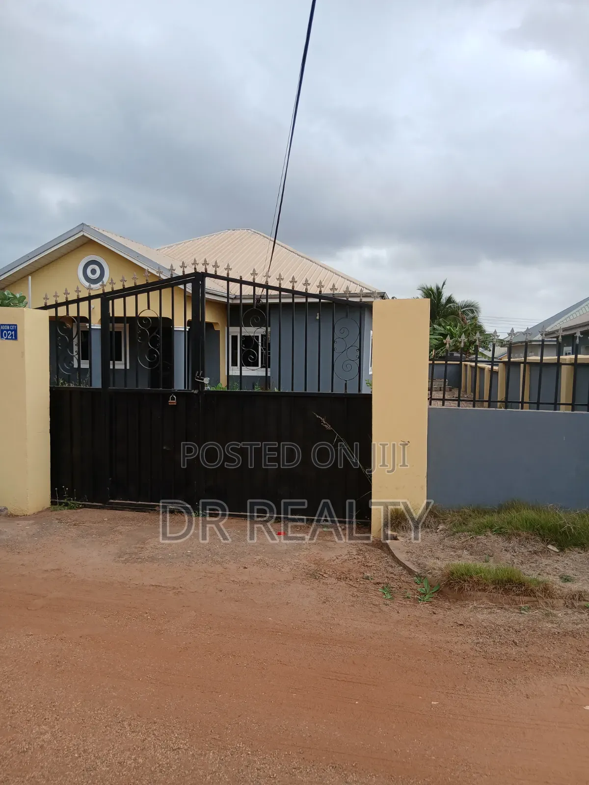 3bdrm House in Adom Estate, Community 25 for rent