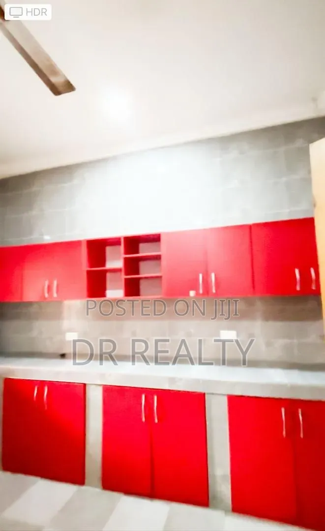 5bdrm House in Devtraco Estate, Community 25 for rent
