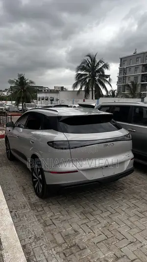 New BYD Sealion 06 EV 2025 Gray