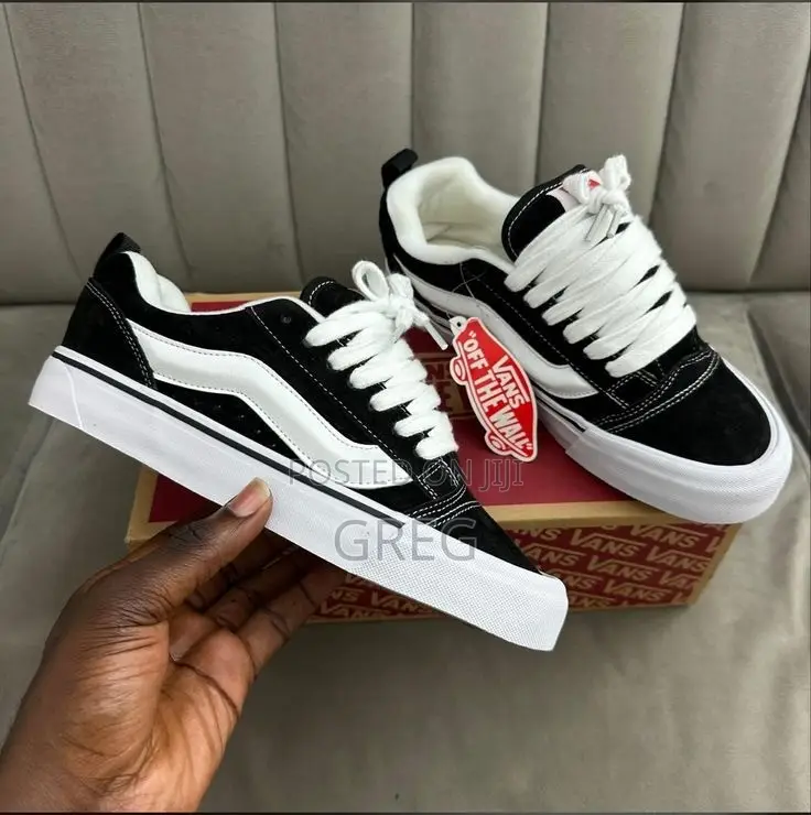 Vans Knu Skool