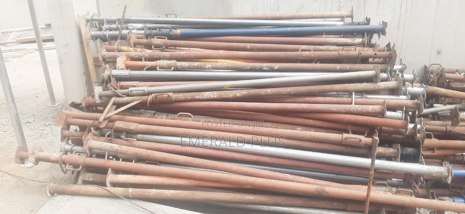 Used Galvanised Steel Props Available for Sale and Rental