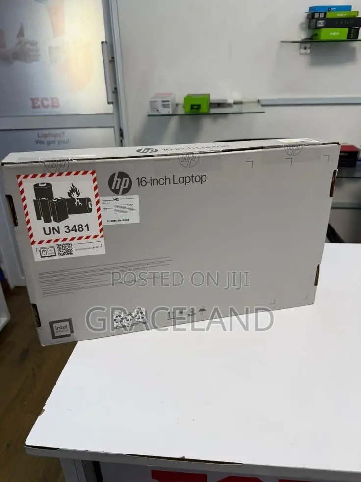 New Laptop HP OmniBook 5 16" 16GB Intel Core Ultra 7 SSD 1T