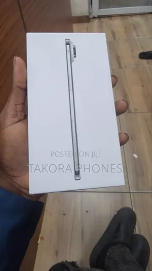 New Apple iPhone Air 256 GB Black