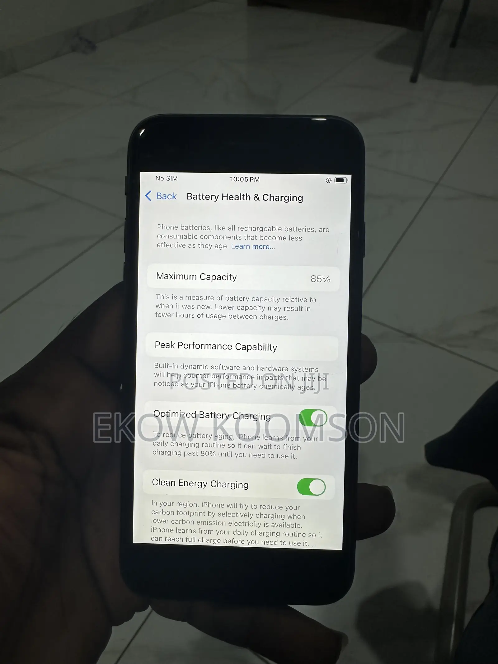 Apple iPhone SE (2020) 64 GB Black
