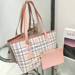 Shoulder Bags