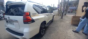 Toyota Land Cruiser Prado 3.0 D-4D (190 Hp) 7 seats 2014 White