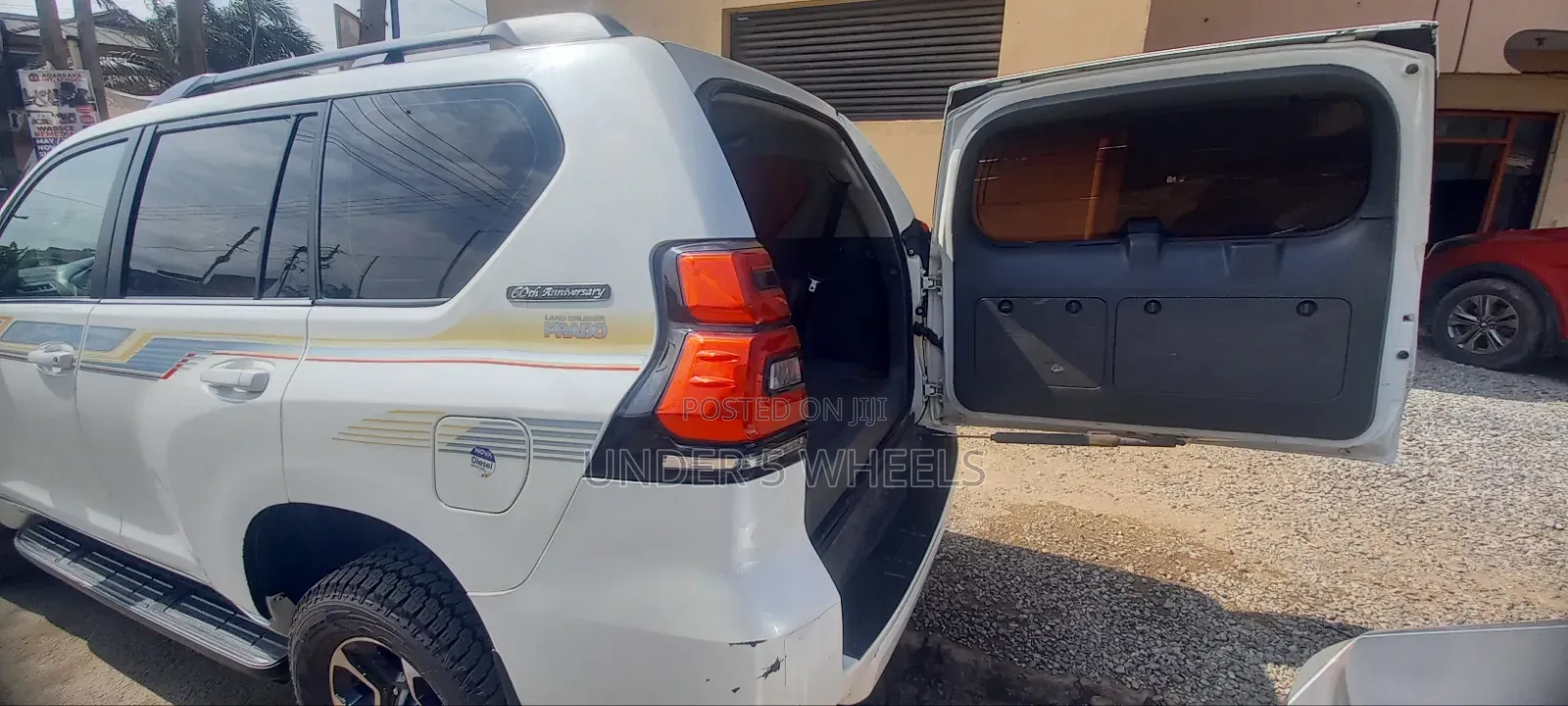 Toyota Land Cruiser Prado 3.0 D-4D (190 Hp) 7 seats 2014 White