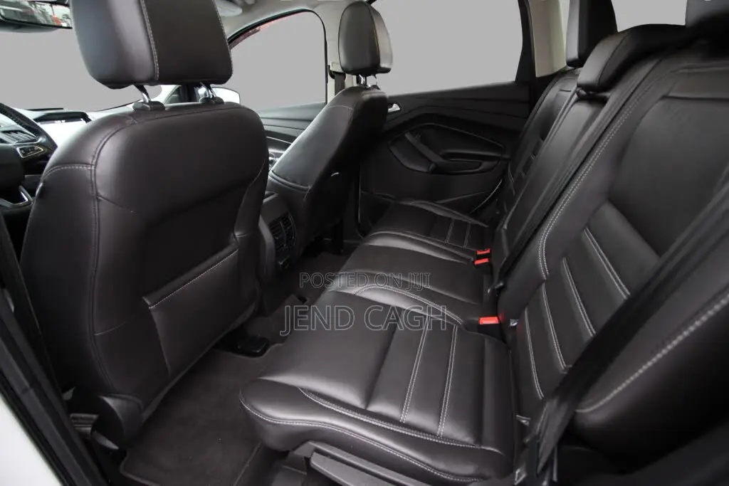 Ford Escape Titanium 4x4 2017 White
