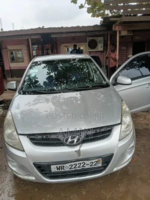 Hyundai i20 2010 Silver