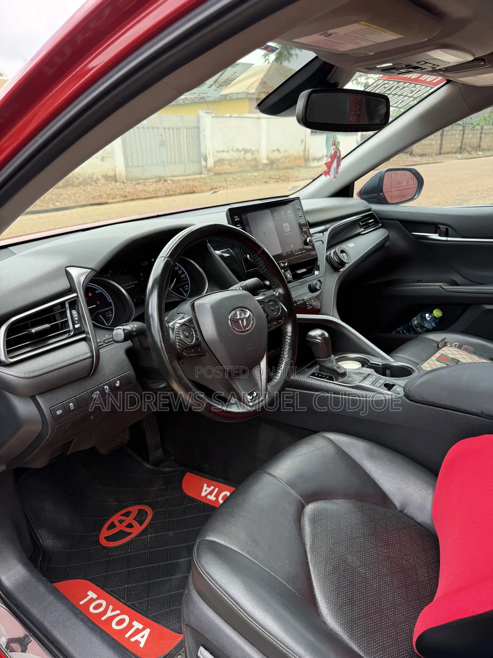 Toyota Camry Hybrid XSE 2023 Red