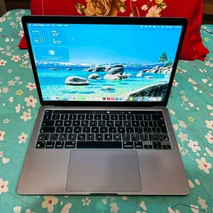 New Laptop Apple MacBook Pro 2019 16GB Intel Core i7 SSD 512GB
