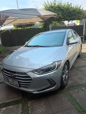 Hyundai Elantra 2017 Silver