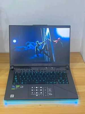 New Laptop Asus ROG Strix G17 16GB Intel Core i9 SSD 1T