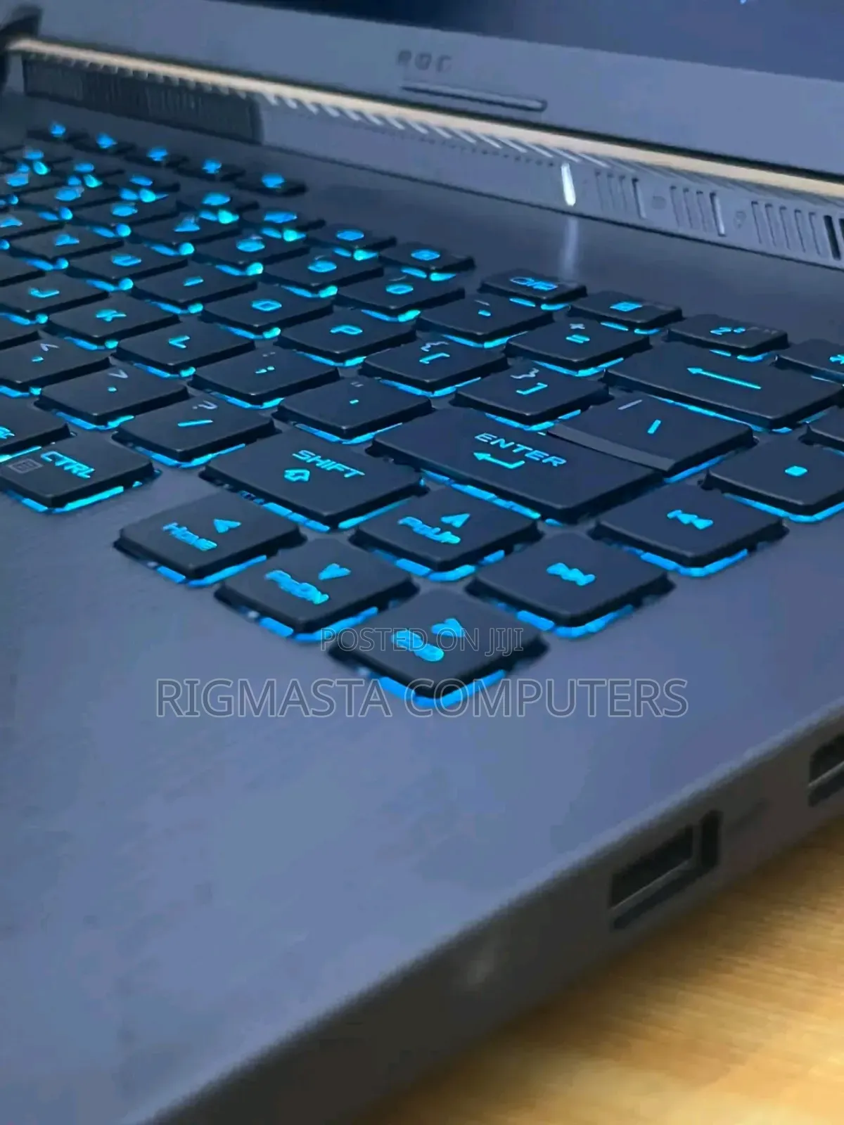 New Laptop Asus ROG Strix G17 16GB Intel Core i9 SSD 1T