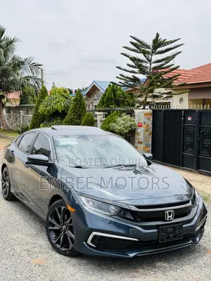 Honda Civic EX Sedan 2020 Gray