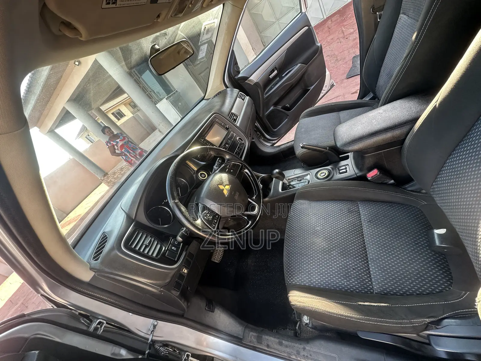 Mitsubishi Outlander 2016 Silver