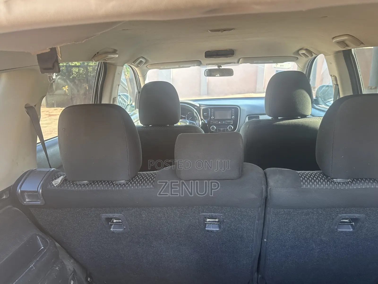 Mitsubishi Outlander 2016 Silver
