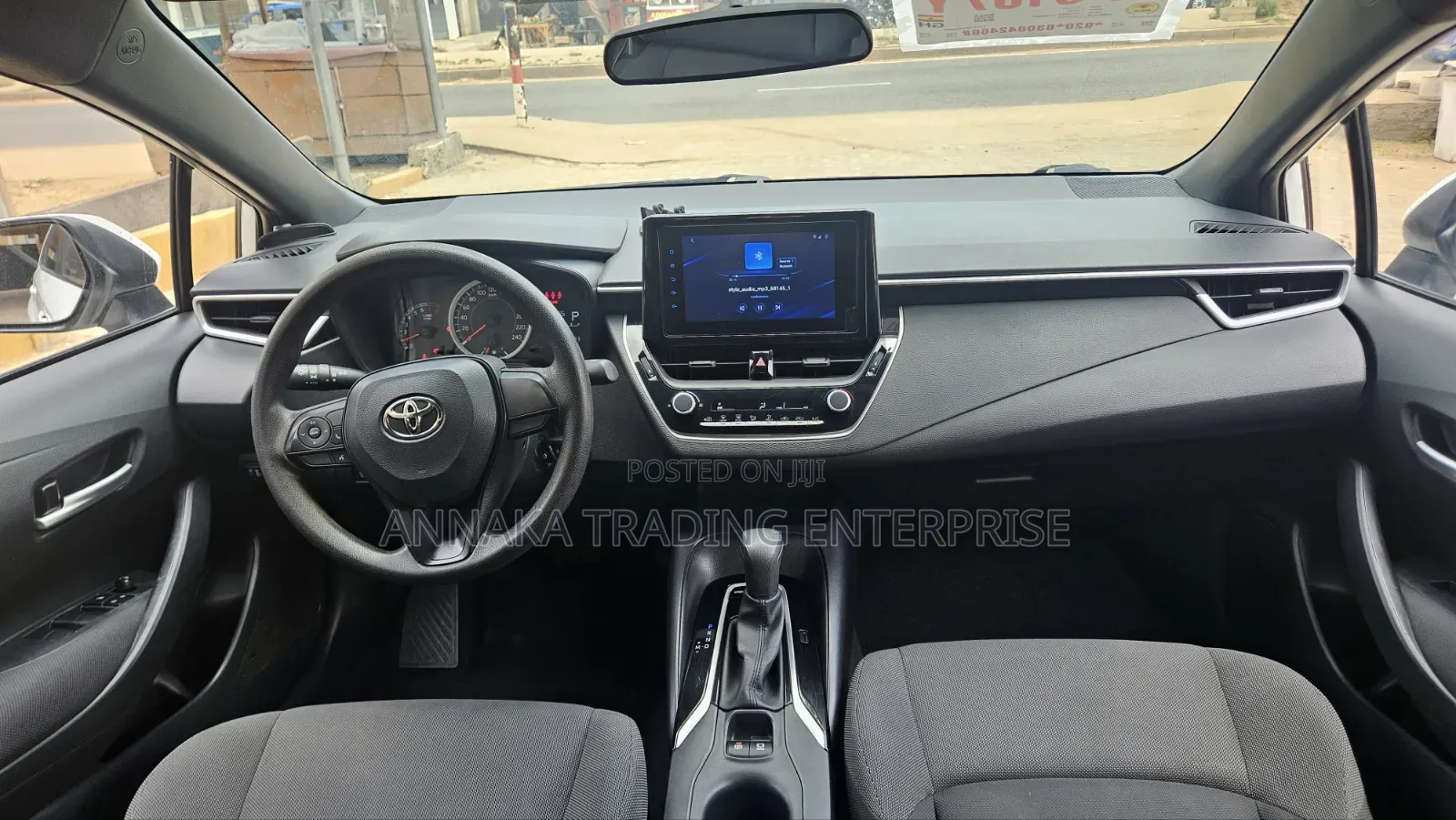 Toyota Corolla 2022 White