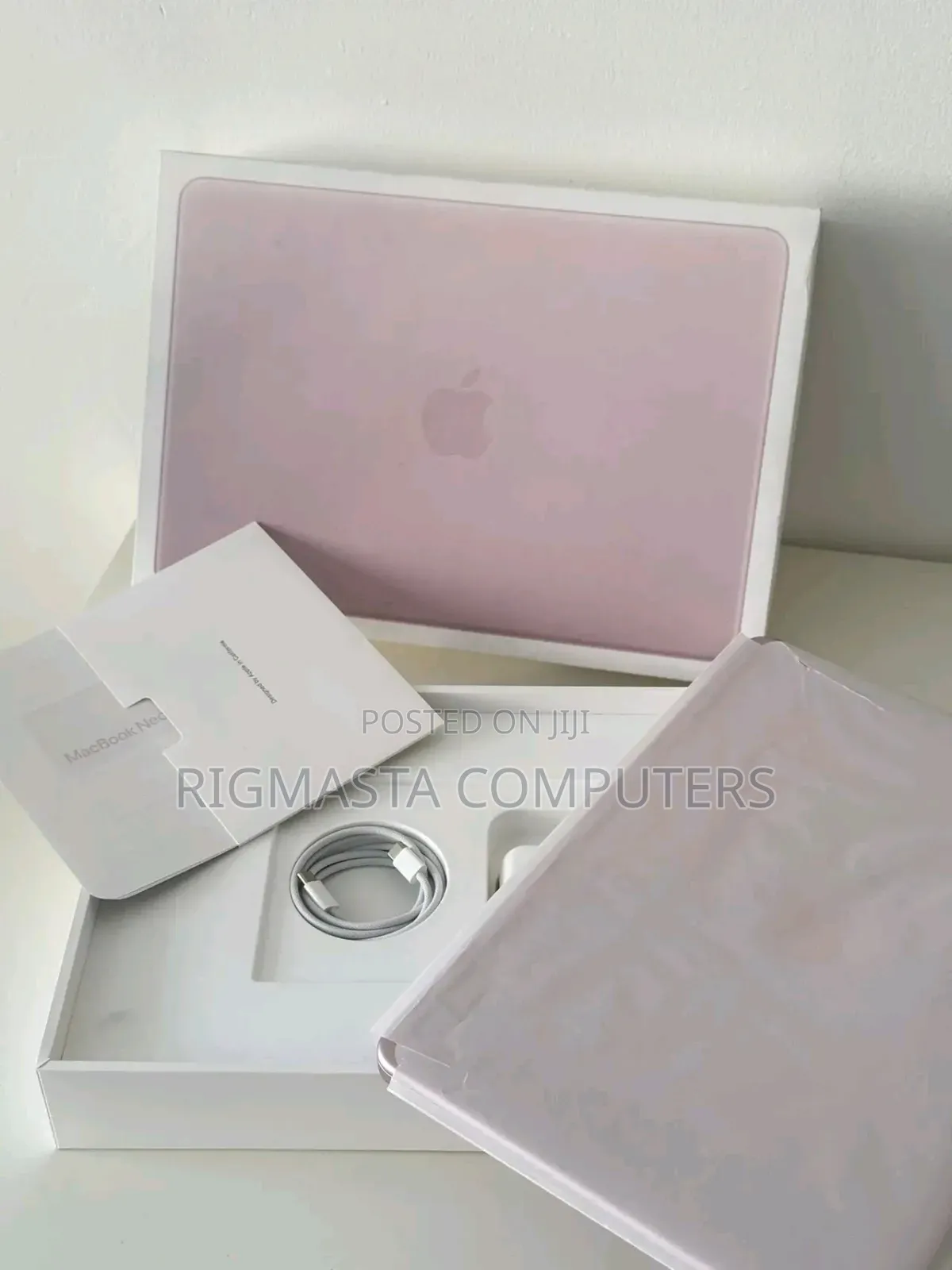 New Laptop Apple MacBook Neo 2026 8GB Apple M4 SSD 256GB