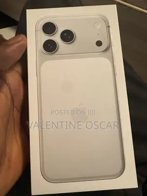 New Apple iPhone 17 Pro Max 512 GB White