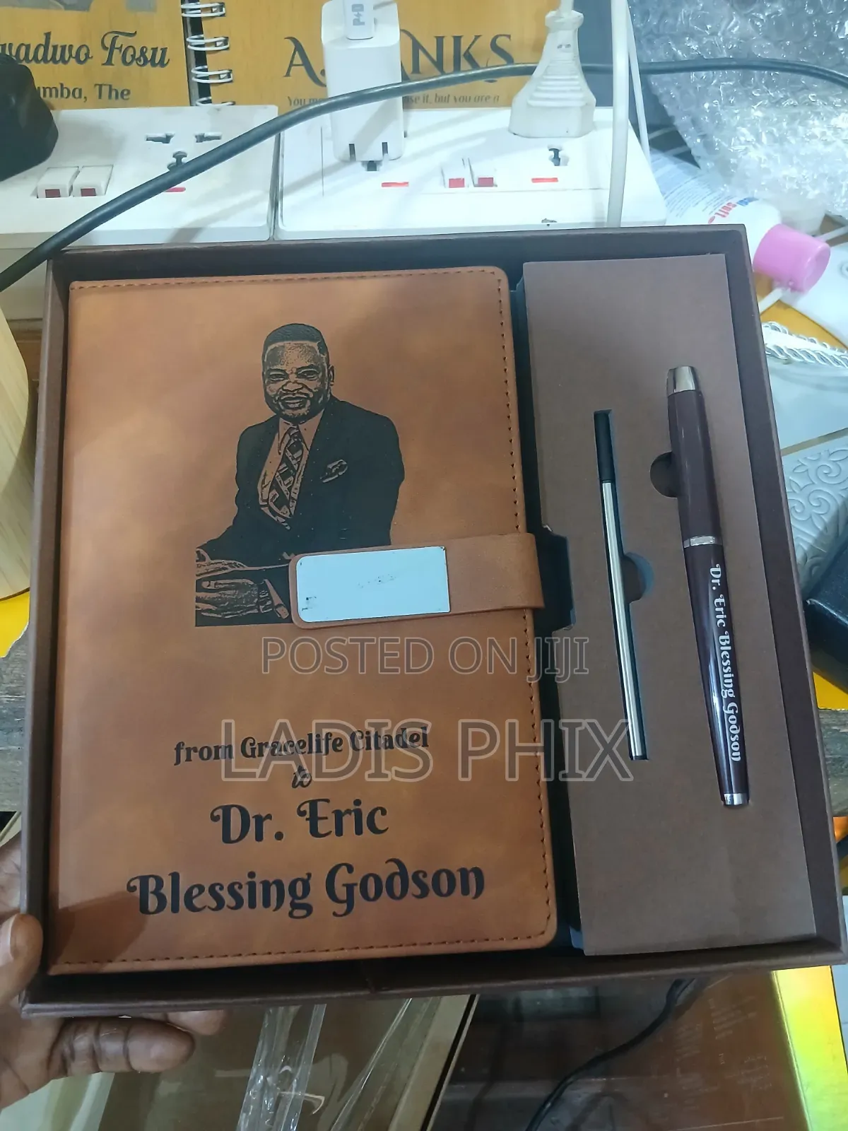 Customization and Branding, Graphic Designing