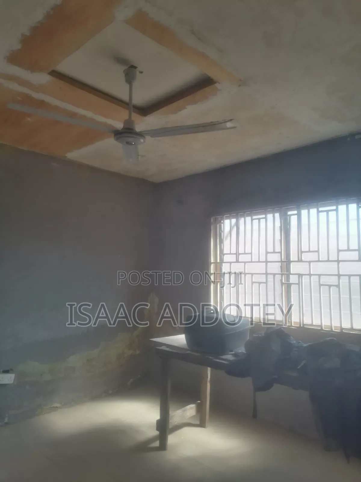 1bdrm Apartment in Chamber And Hall, Baatsona Total for rent