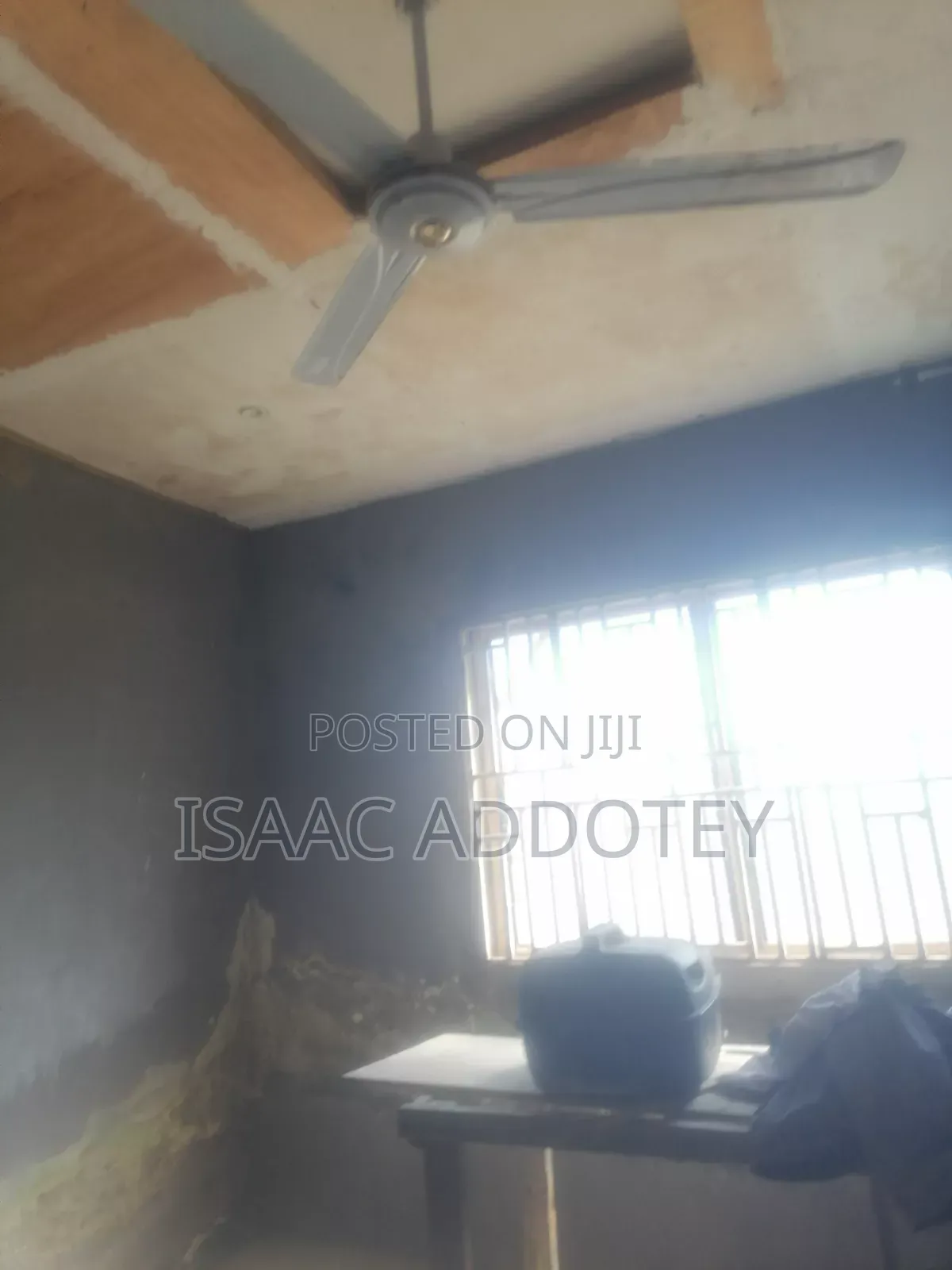 1bdrm Apartment in Chamber And Hall, Baatsona Total for rent
