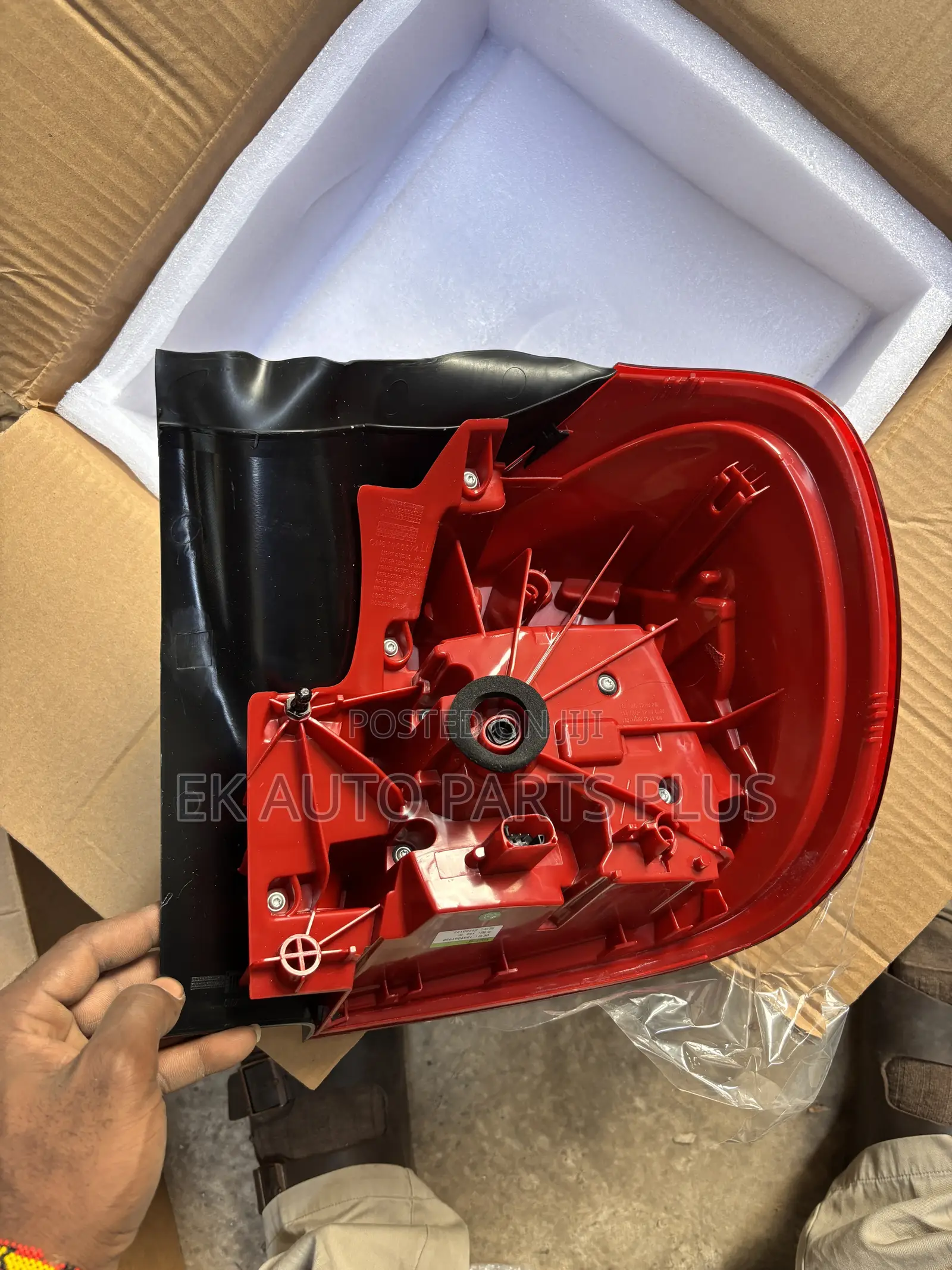 Mercedes-Benz GLA Taillight 2015 2016 2017 2018