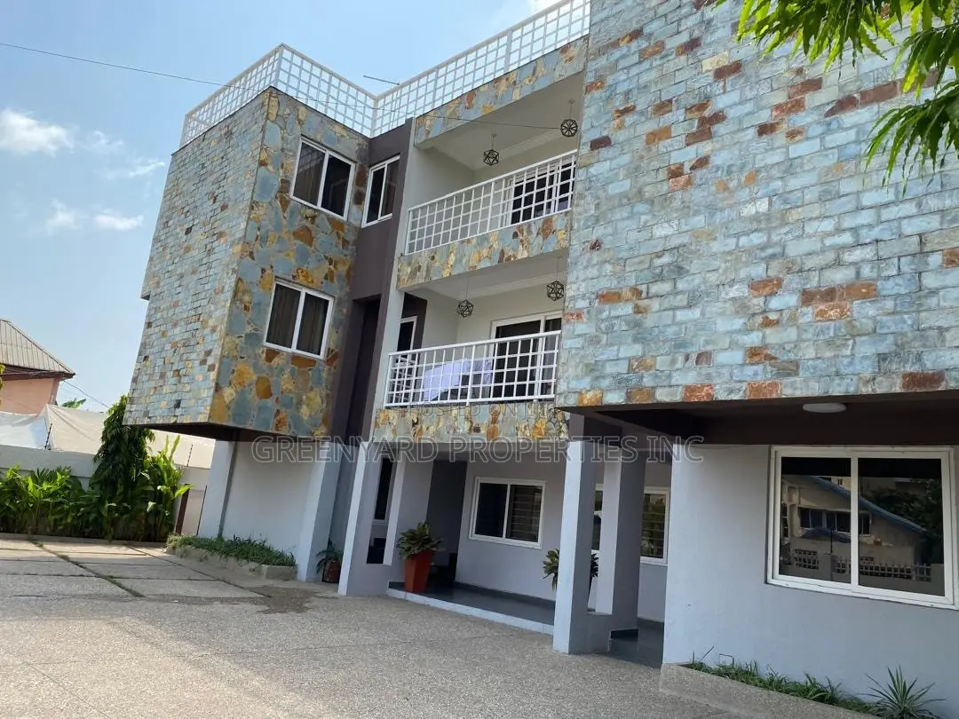 Furnished 3bdrm Apartment in Nyaniba Estate, Osu for sale