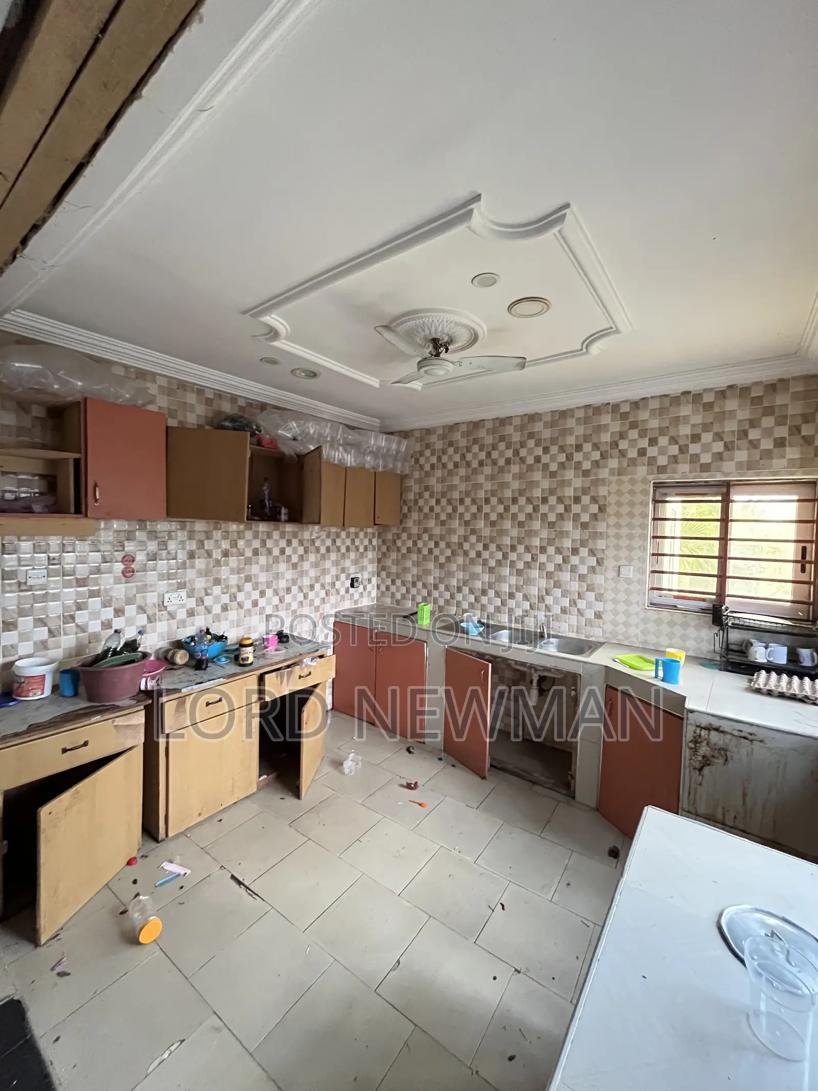 3bdrm House in Sarpeiman, Amasaman for rent