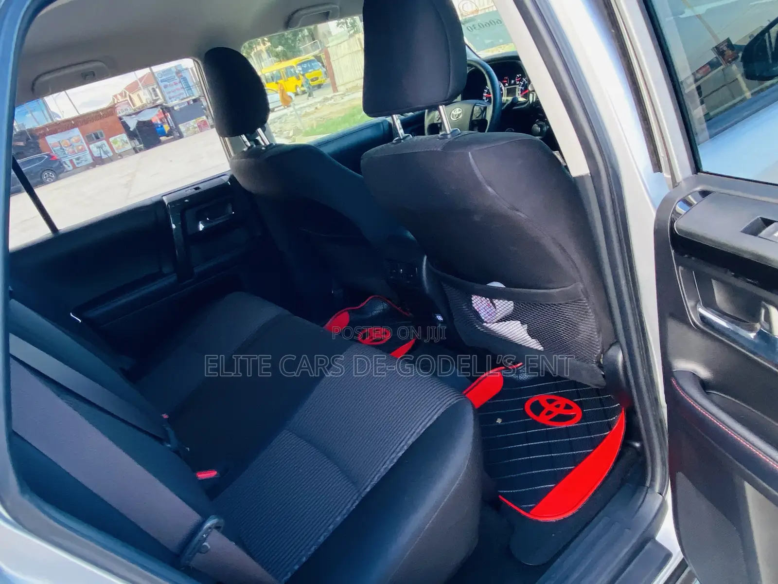 Toyota 4-Runner SR5 4x4 2019 Silver