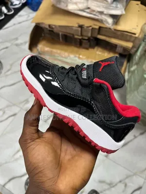Quality Kids Sneakers (25 -35)