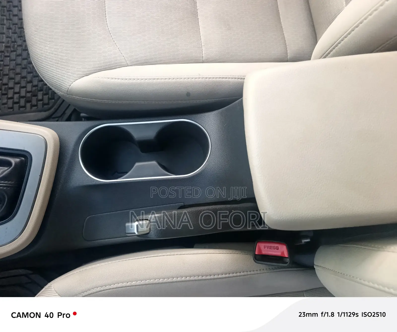 Hyundai Elantra 2017 Red