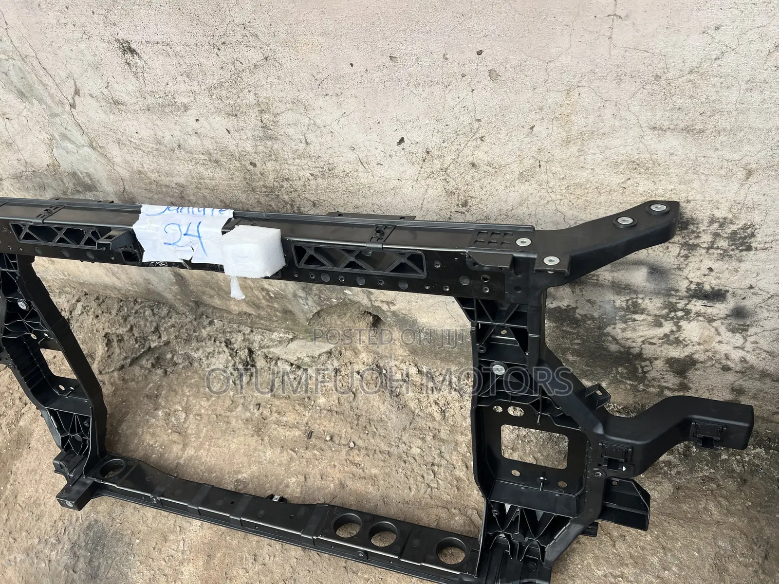 Hyundai Santa Fe Radiator Support 2019 2020 2021 2022 2023 2024