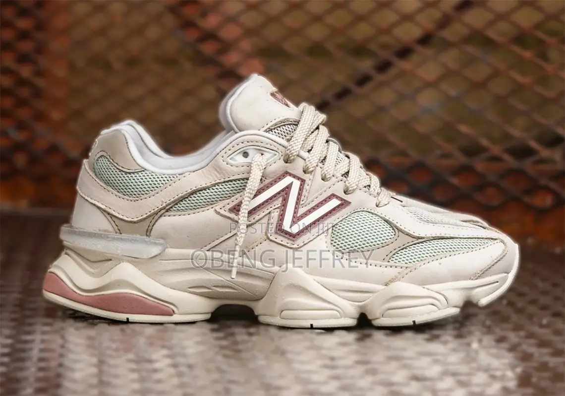 Original New Balance 9060 Bone Sparrow