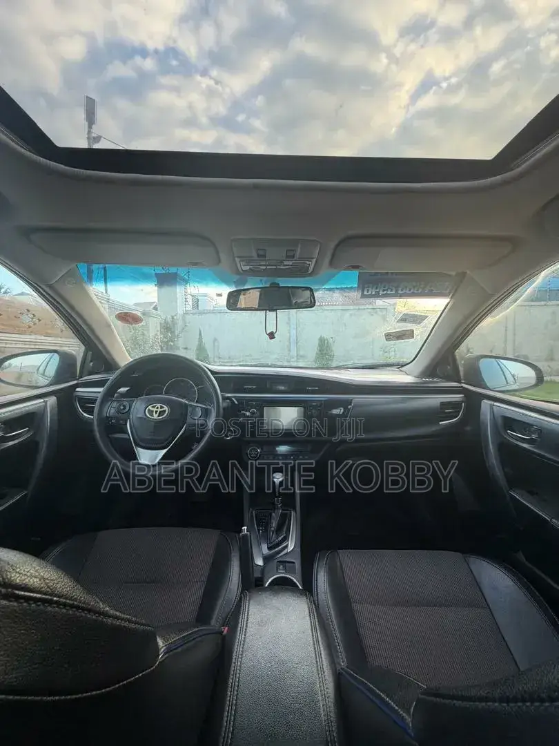 Toyota Corolla S 4dr Sedan (1.8L 4cyl CVT) 2014 Gray