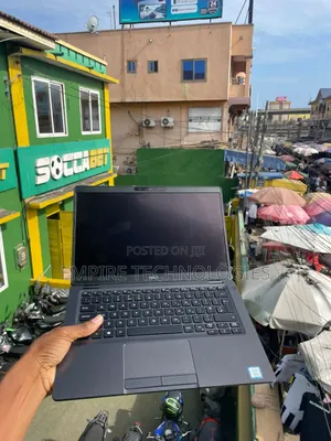 Laptop Dell Latitude 5300 16GB Intel Core i7 SSD 256GB