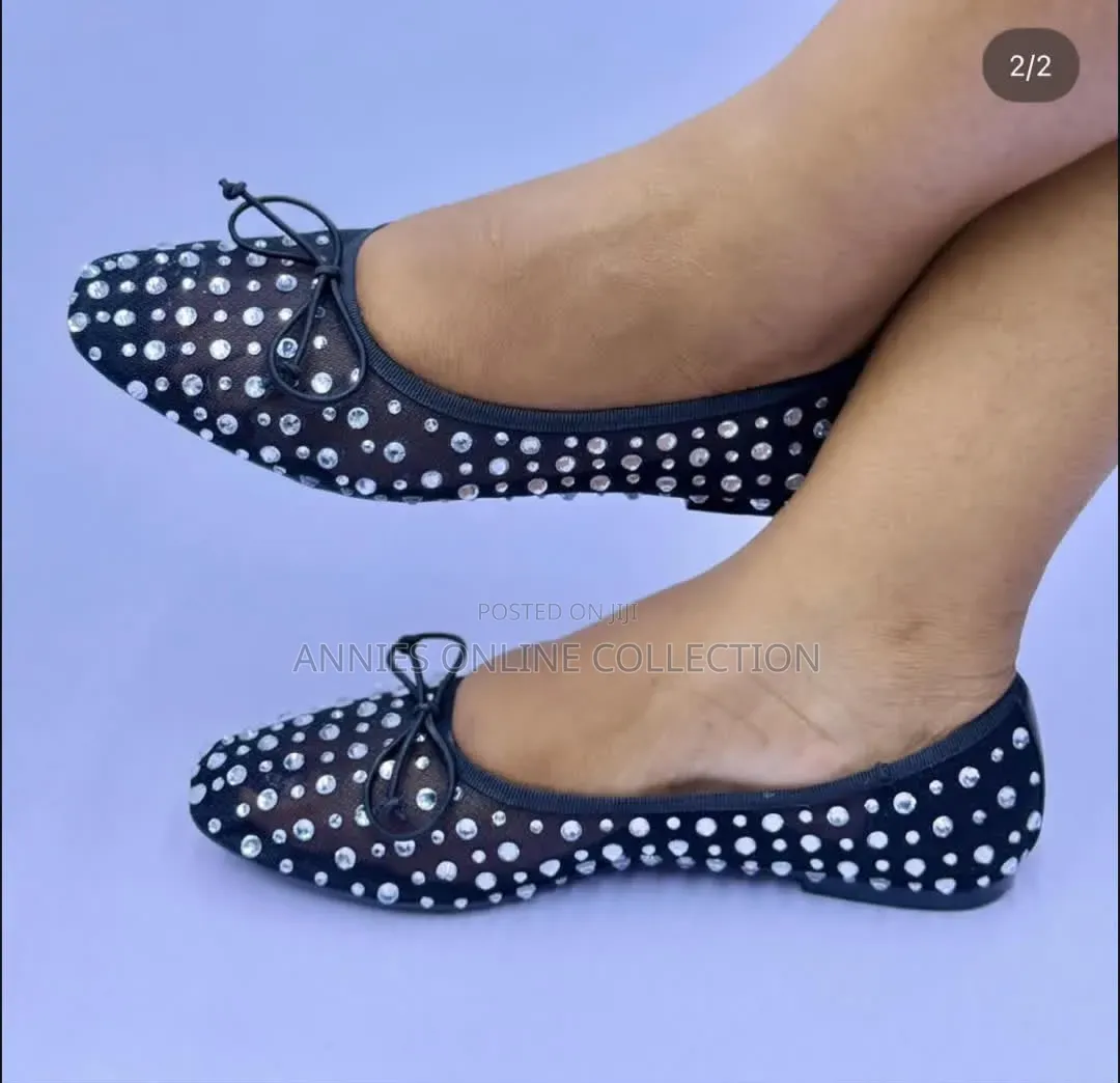 Quality Ladies Flat Shoes