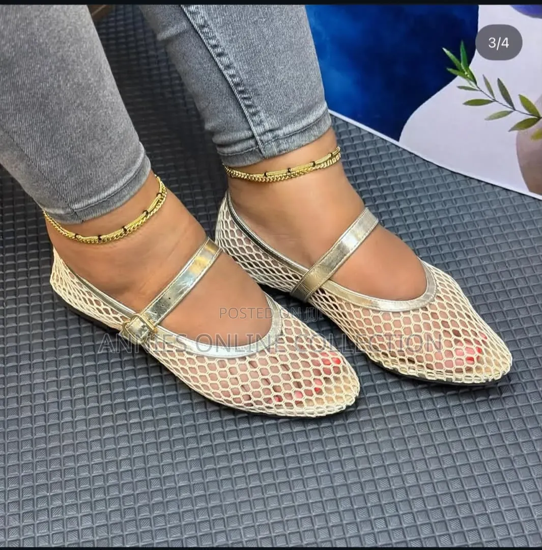 Quality Ladies Flat Shoes