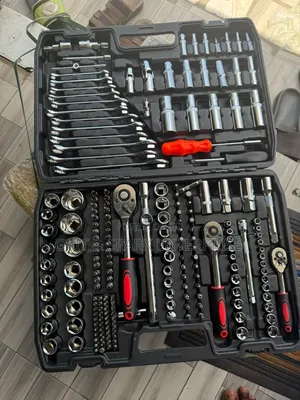 CR-V 216 Automotive Specialist Mechanical Tool Set