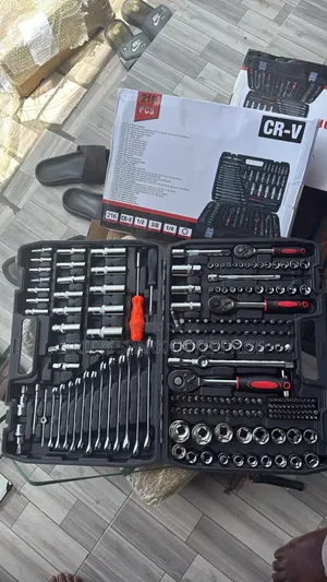 CR-V 216 Automotive Specialist Mechanical Tool Set