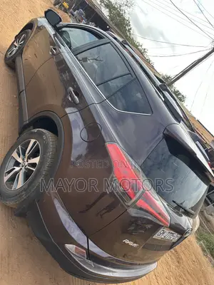Toyota RAV4 Adventure 4dr SUV AWD (2.5L 4cyl 6A) 2018 Burgundy