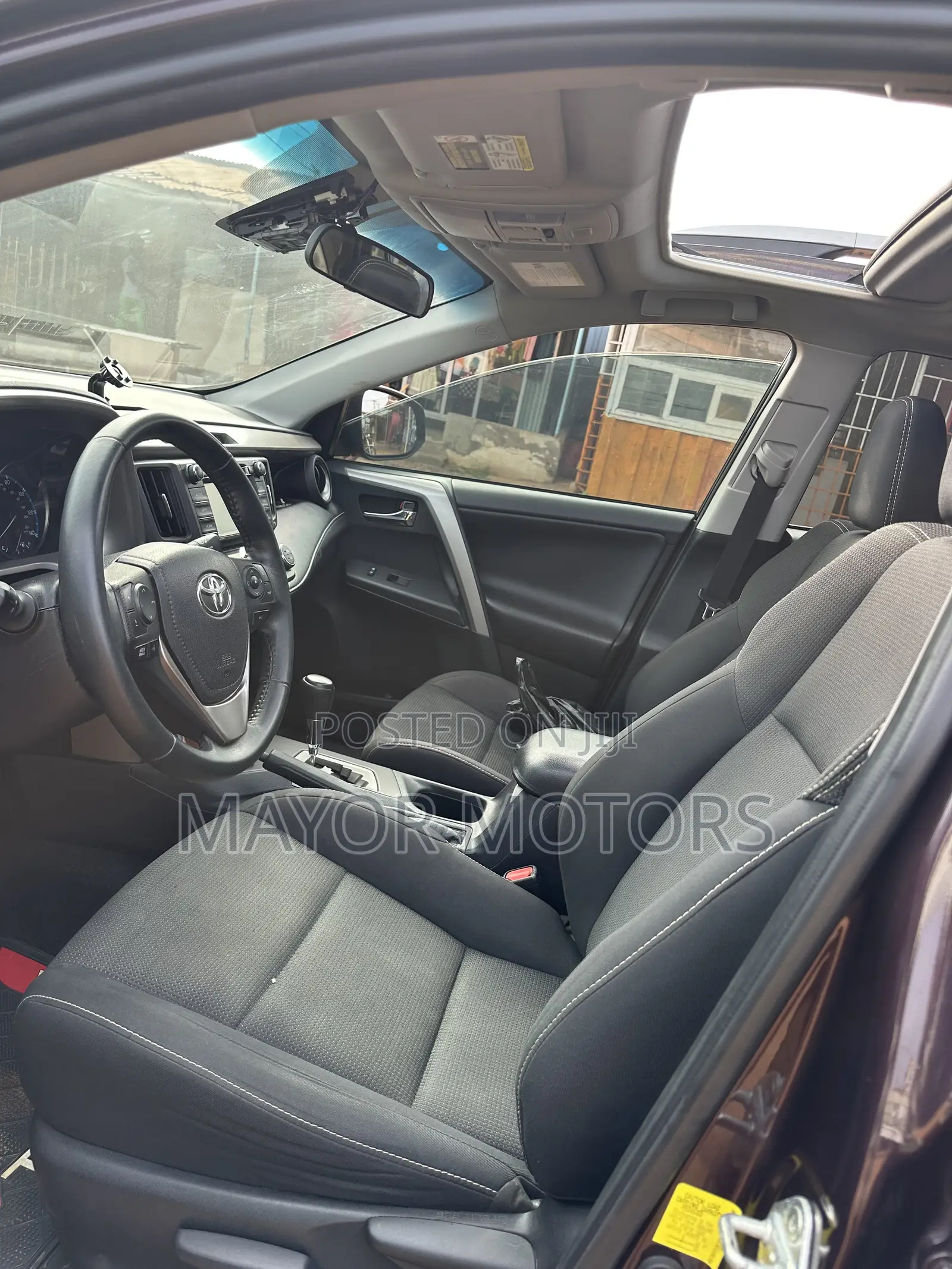 Toyota RAV4 Adventure 4dr SUV AWD (2.5L 4cyl 6A) 2018 Burgundy
