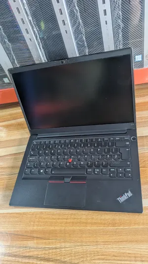 Laptop Lenovo ThinkPad E14 Gen 4 8GB Intel Core i5 SSD 512GB