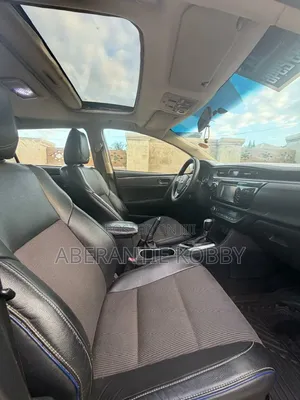 Toyota Corolla S 4dr Sedan (1.8L 4cyl CVT) 2014 Gray