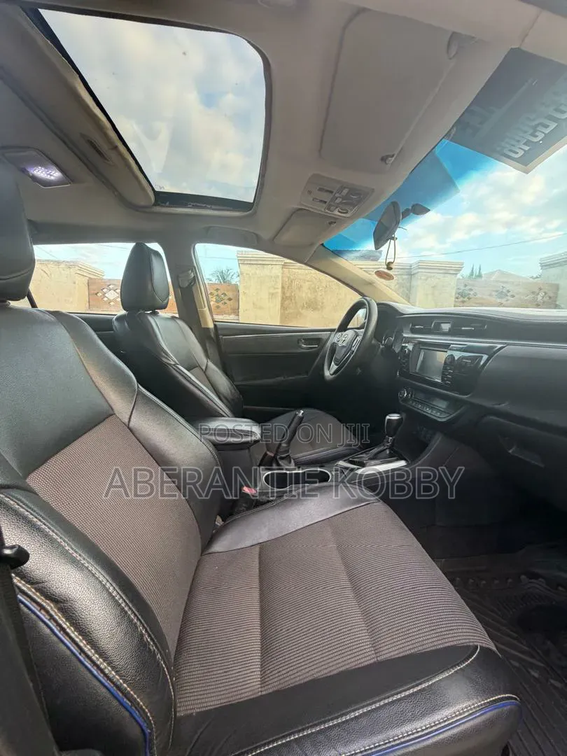 Toyota Corolla S 4dr Sedan (1.8L 4cyl CVT) 2014 Gray